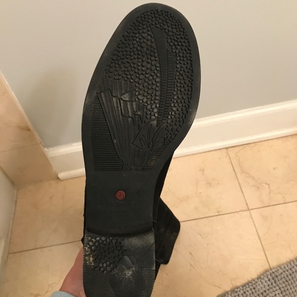 Black Bernardo Boots - Picture 4 of 5